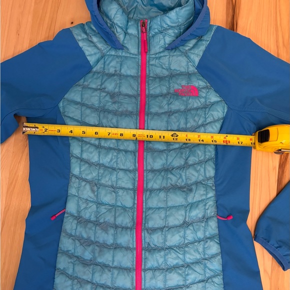 EUC The North Face Lightweight Thermoball Full Zip Teal Hooded Women's Jacket Sm - Picture 9 of 10